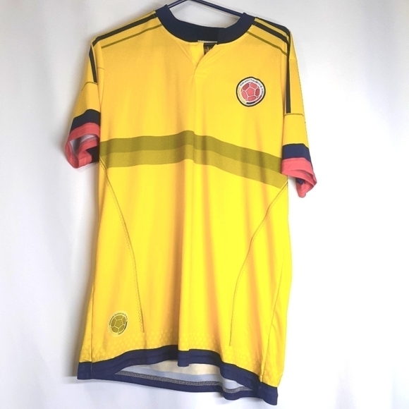 Futbol Football‎ Soccer Jersey size Large Yellow EUC - Picture 1 of 9